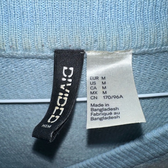 H&M cropped checked sweater - Picture 2 of 2